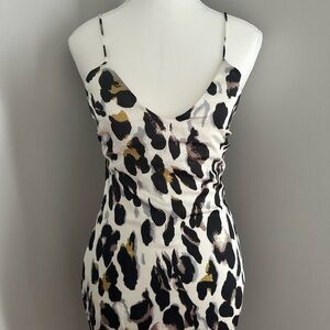 Superdown NEW Fierra Midi Dress